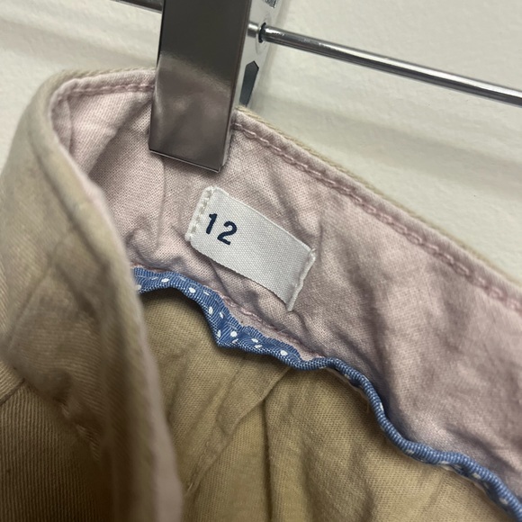 Gap khaki skirt with built in shorts and adjustable waist - Picture 6 of 7